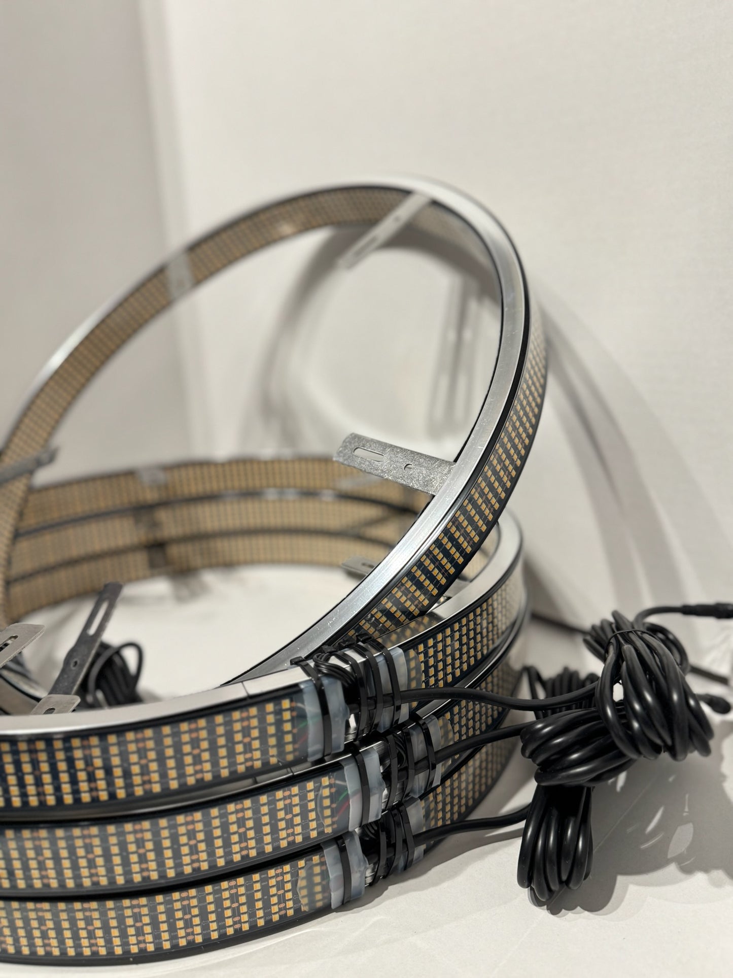 12 ROW SEQUENTIAL WHEEL LIGHTS